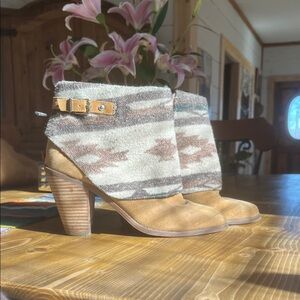 Jessica Simpson Tan and Brown Heeled Boots